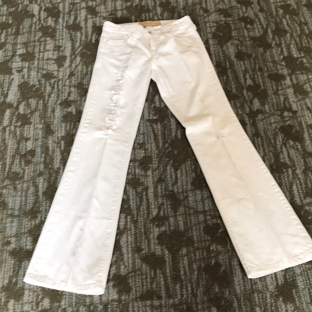 Hippie Rose white distressed jeans worn once